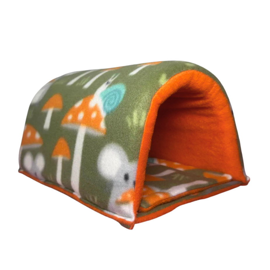 Mushroom Mouse Tunnel